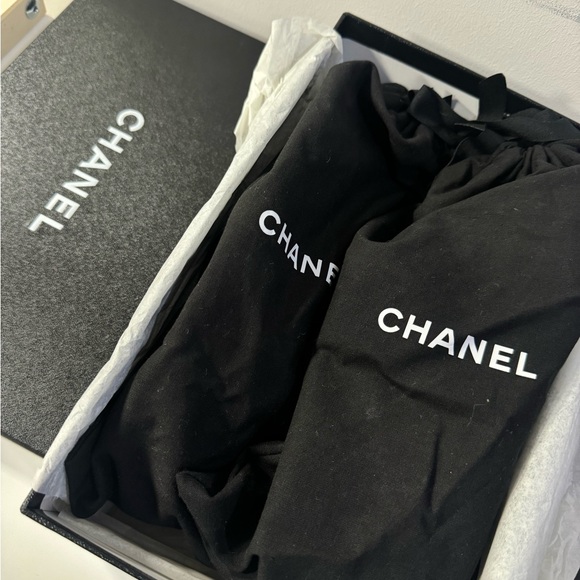 Chanel Leather Espadrilles Flat - Picture 3 of 5